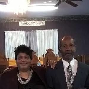 Meet your Posher, Lessie